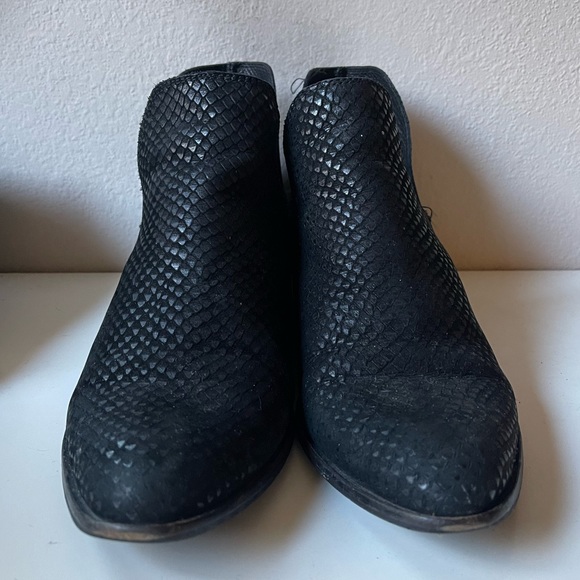 black Kaanas booties size 37 - Picture 1 of 4